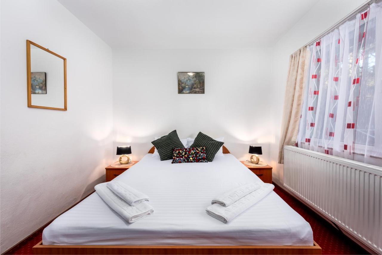 Pensiunea Ursuletul Paddington Predeal Exterior photo